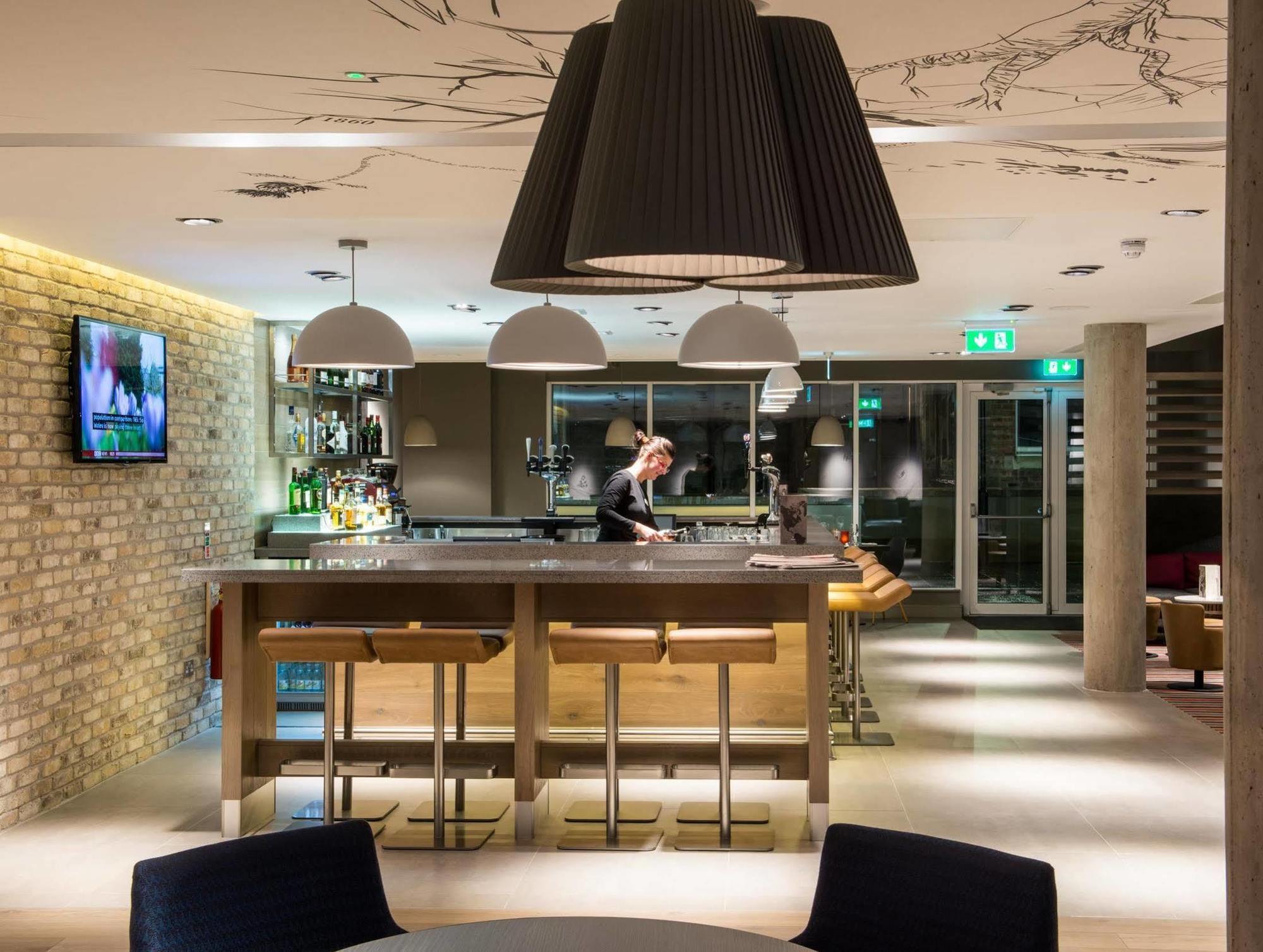 Ibis Centre South Bridge - Royal Mile 3*