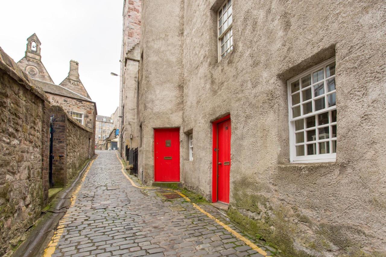The Robertson's Close Edinburgh