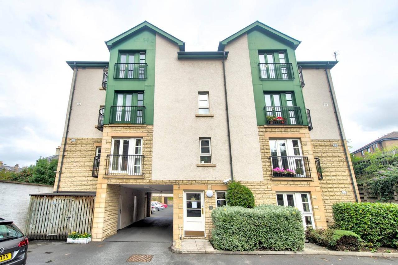 Apartment Spacious Next Water Of Leith