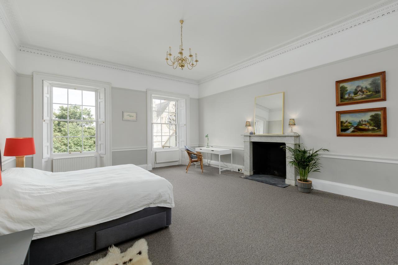 Apartment The Bellevue Crescent Edinburgh