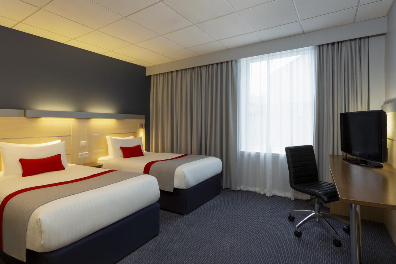 Express Centre By Ihg Hotel