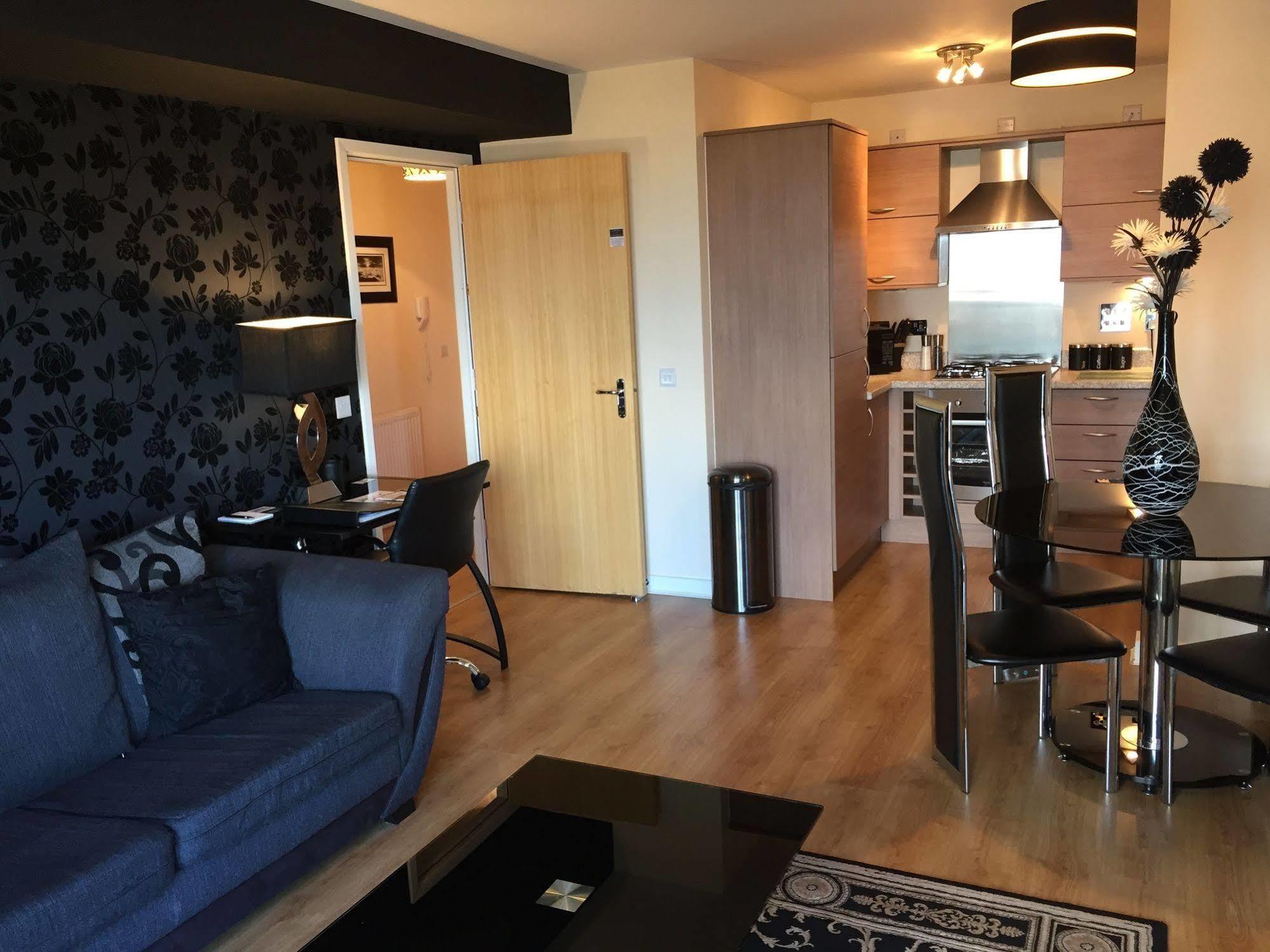 Oakhill Apartment