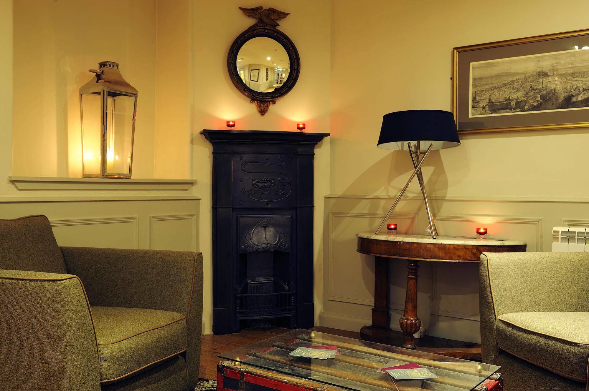 Brooks 3* Edinburgh