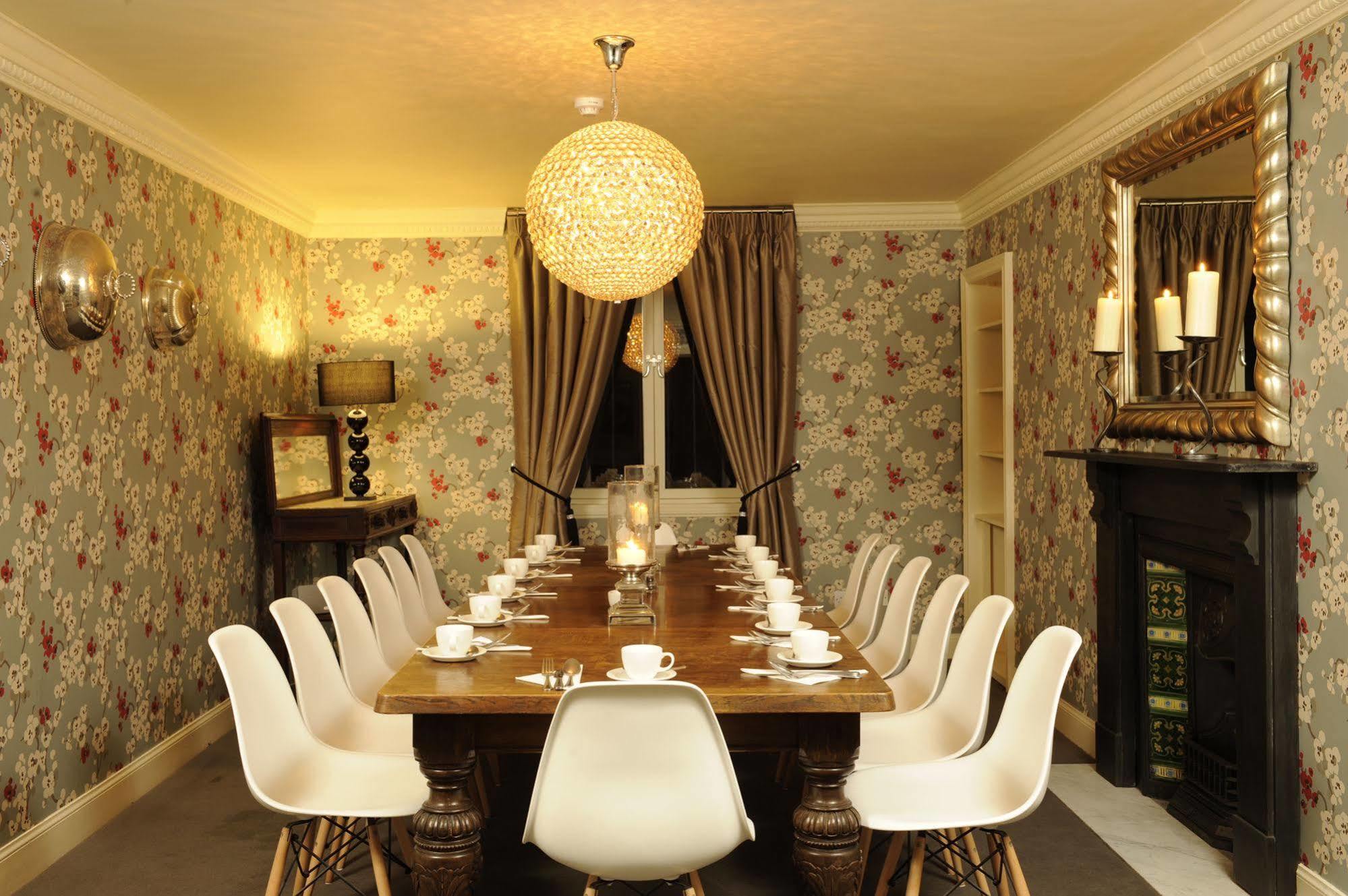 Hotel Brooks 3*
