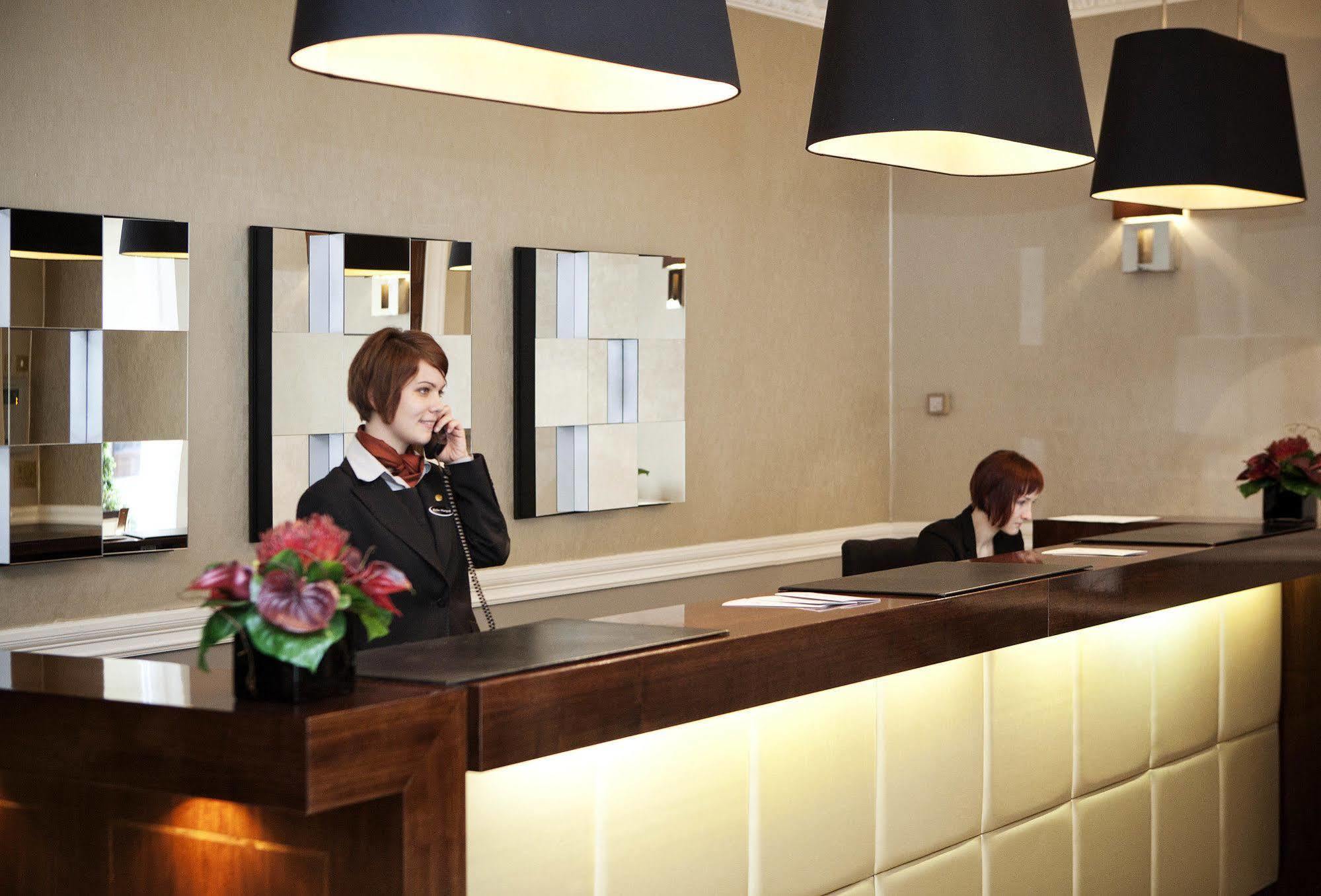 Hotel Fraser