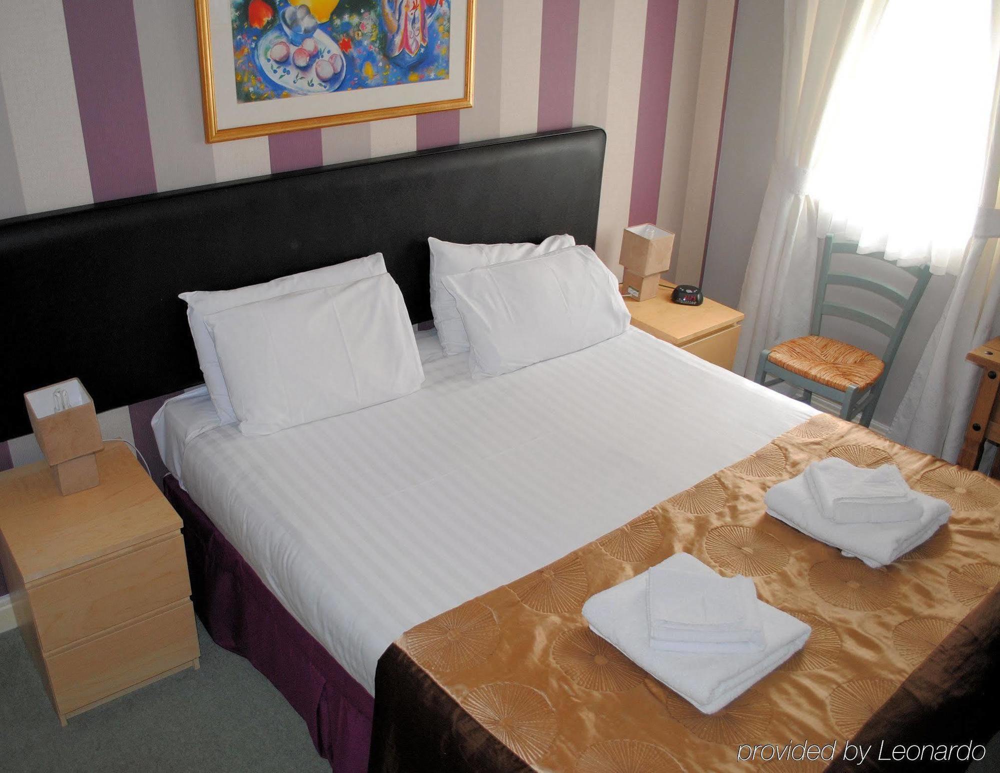 Aparthotel Edinburgh Aparthotel EDI