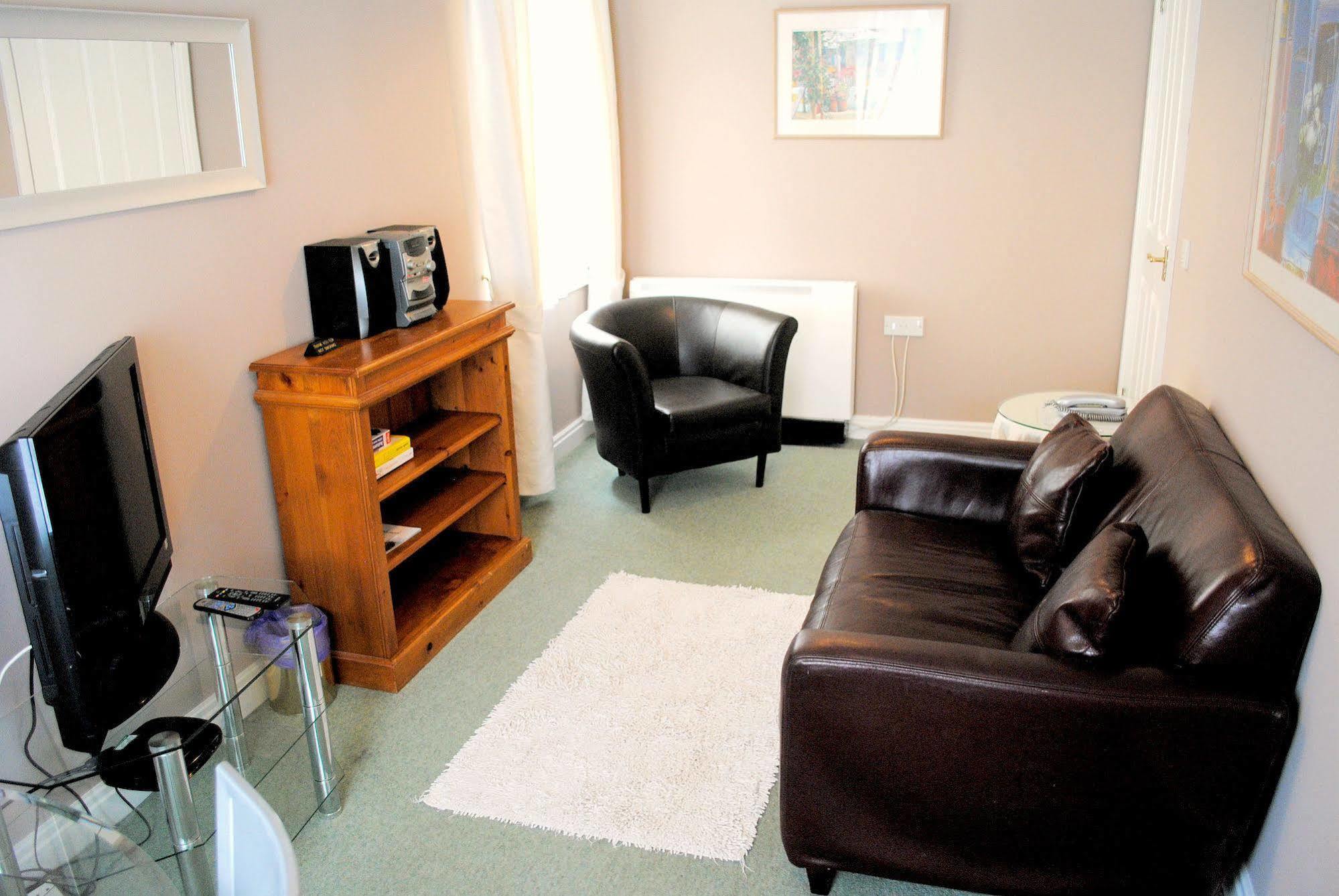 Edinburgh Aparthotel EDI