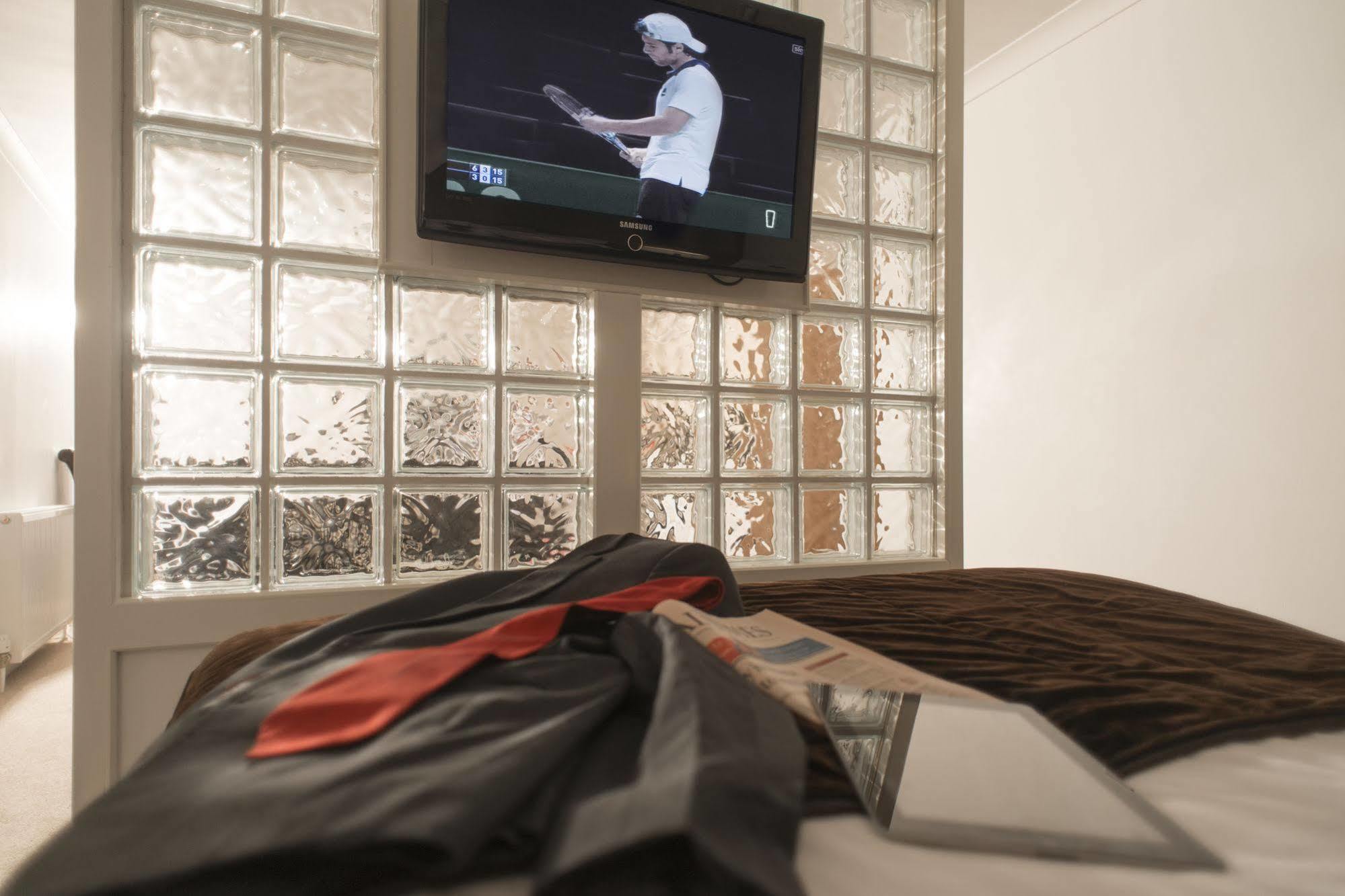 Fountain Court - Grove Executive Aparthotel 4*