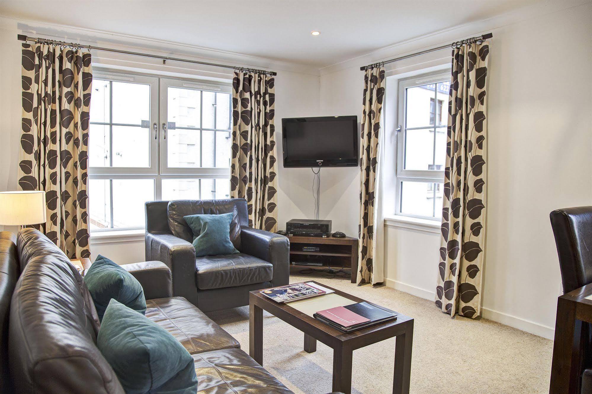 Fountain Court - Grove Executive Aparthotel