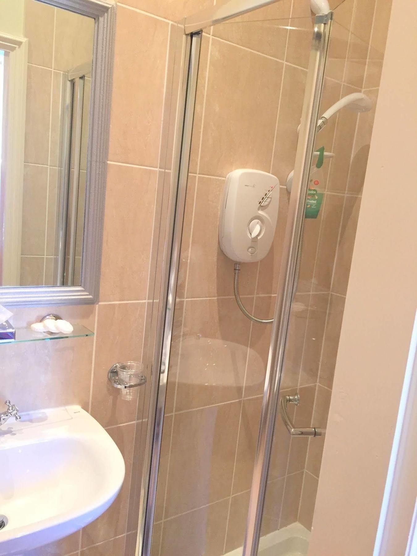 Appin House - 3*
