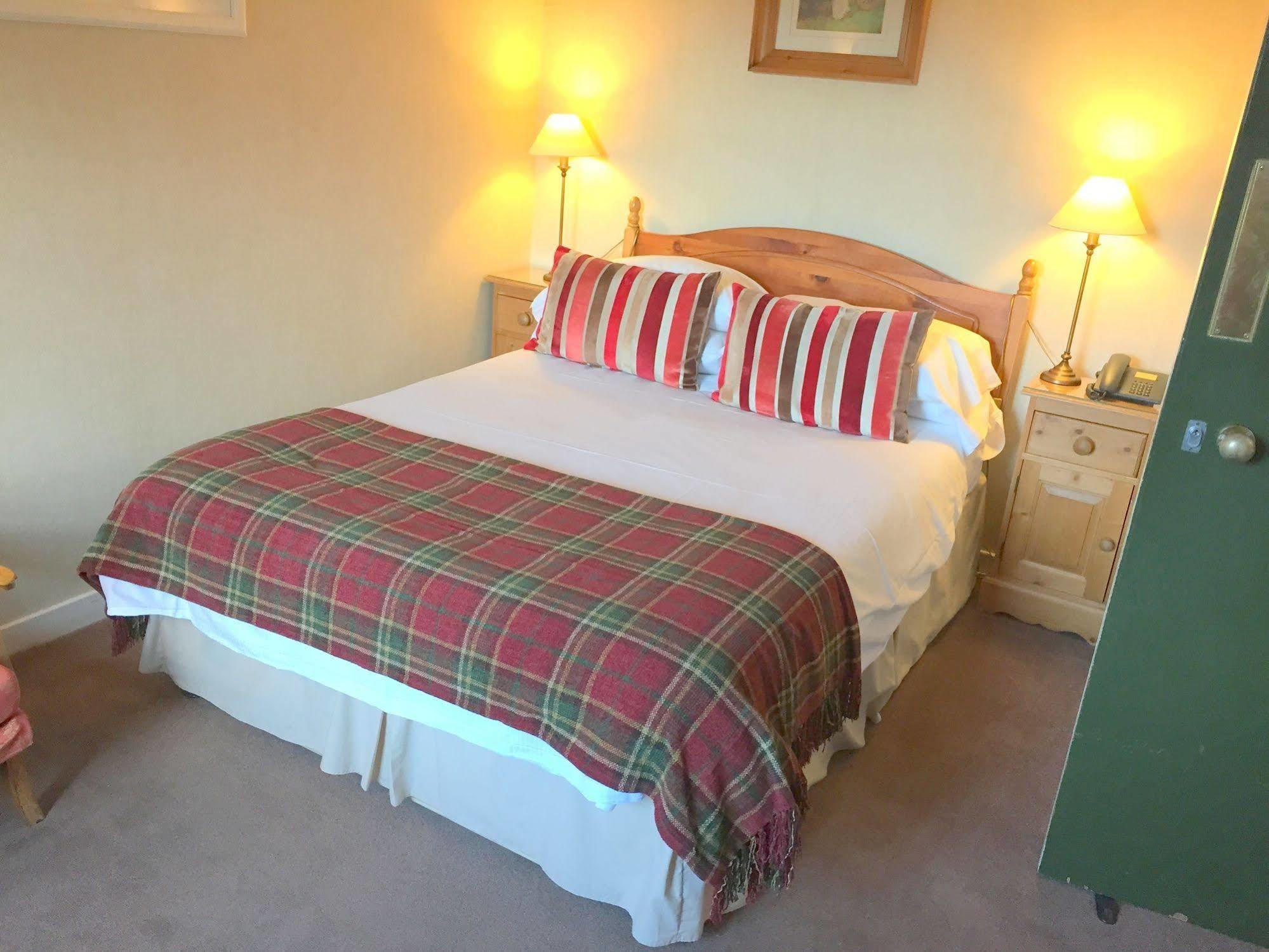 Appin House - 3*