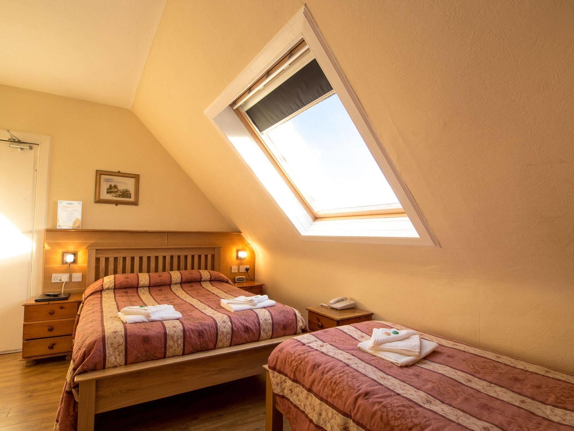 Corstorphine 3* Edinburgh