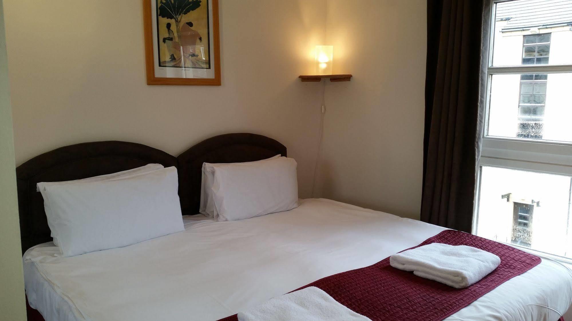 Apartment Rodney Apartments By Destination Edinburgh *