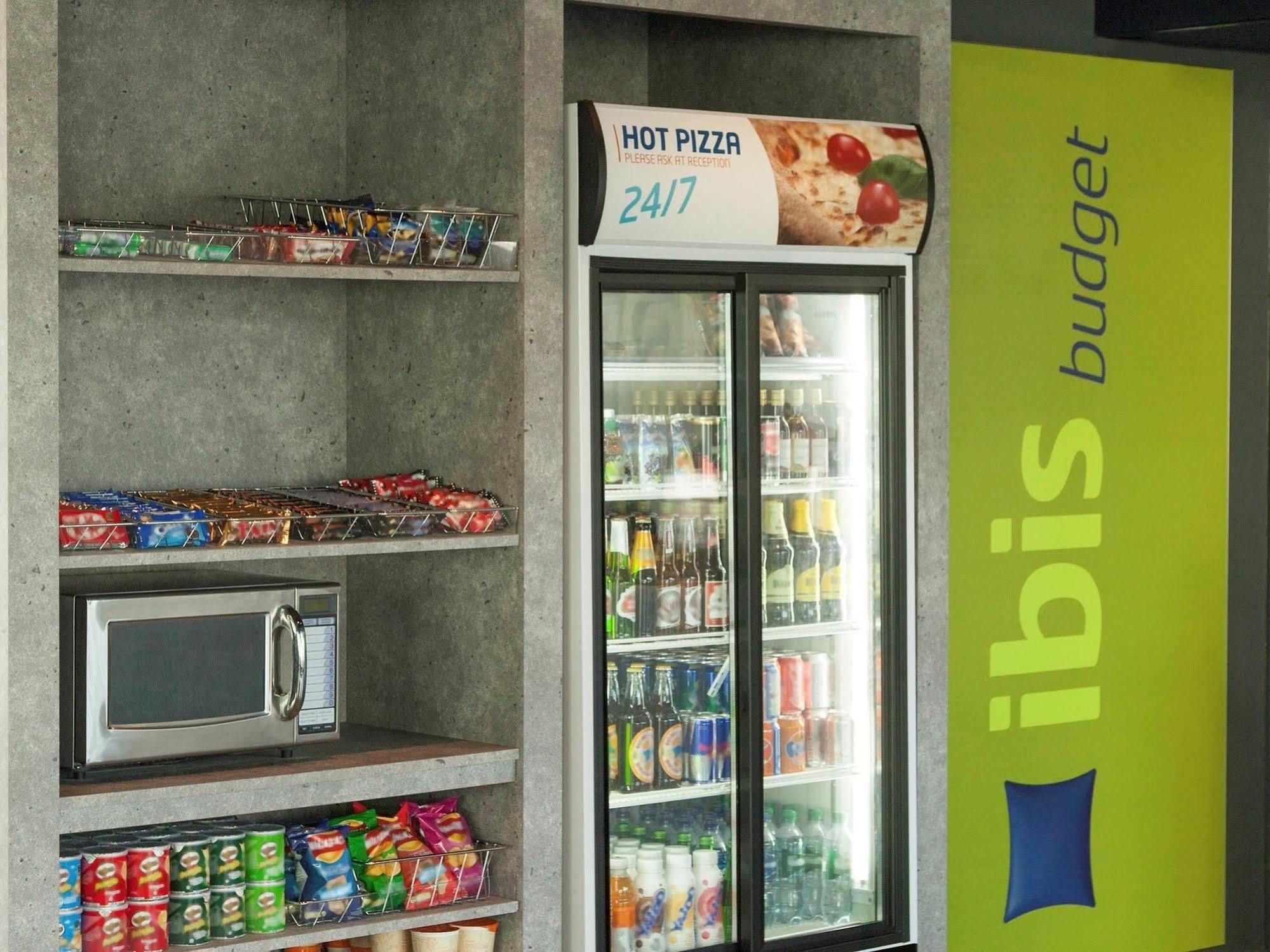 Ibis Budget Park Hotel 3*