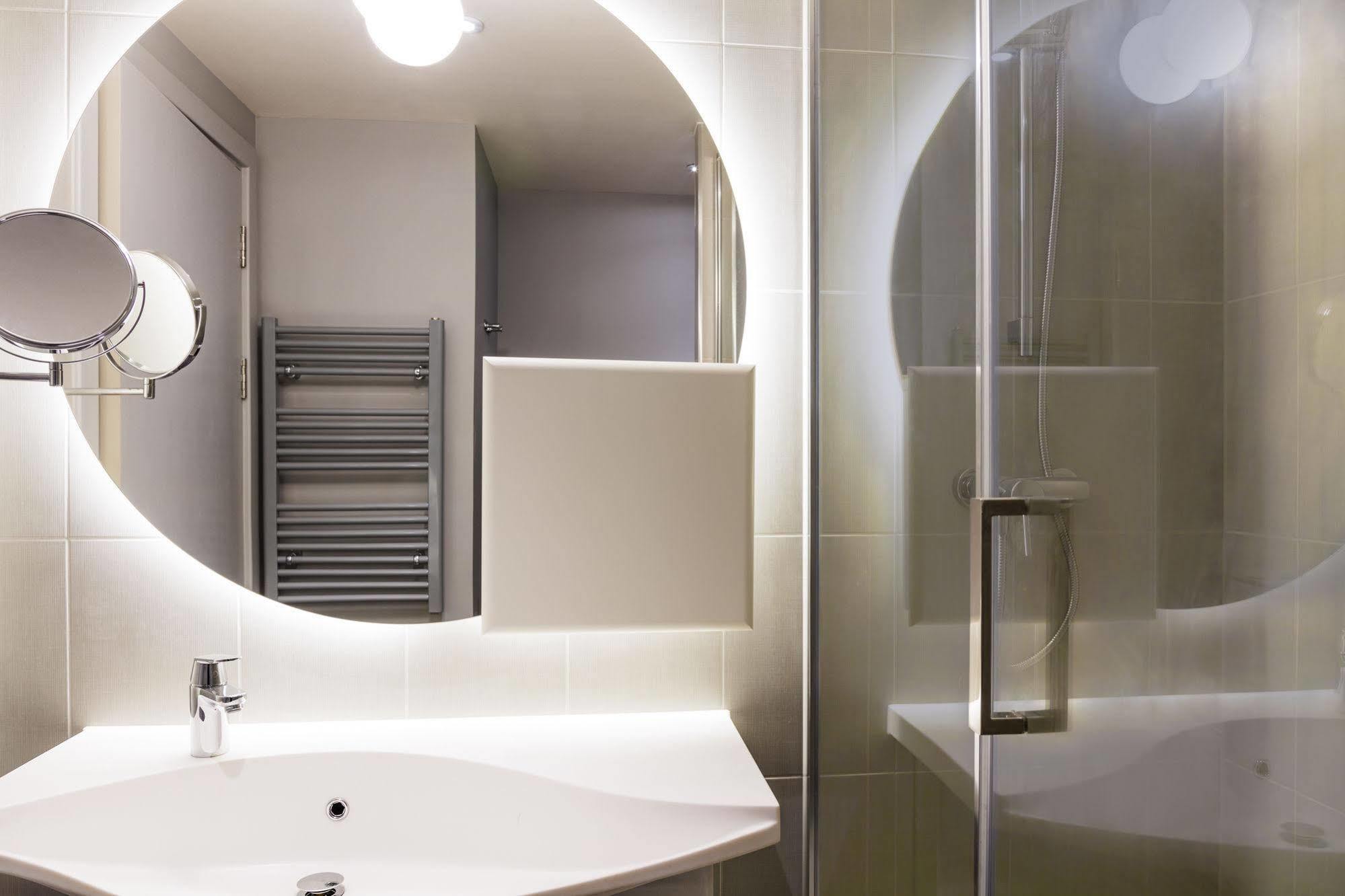 Adagio Royal Mile Aparthotel