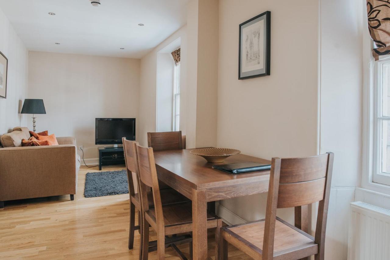 Apartment Young Street Apartments Edinburgh