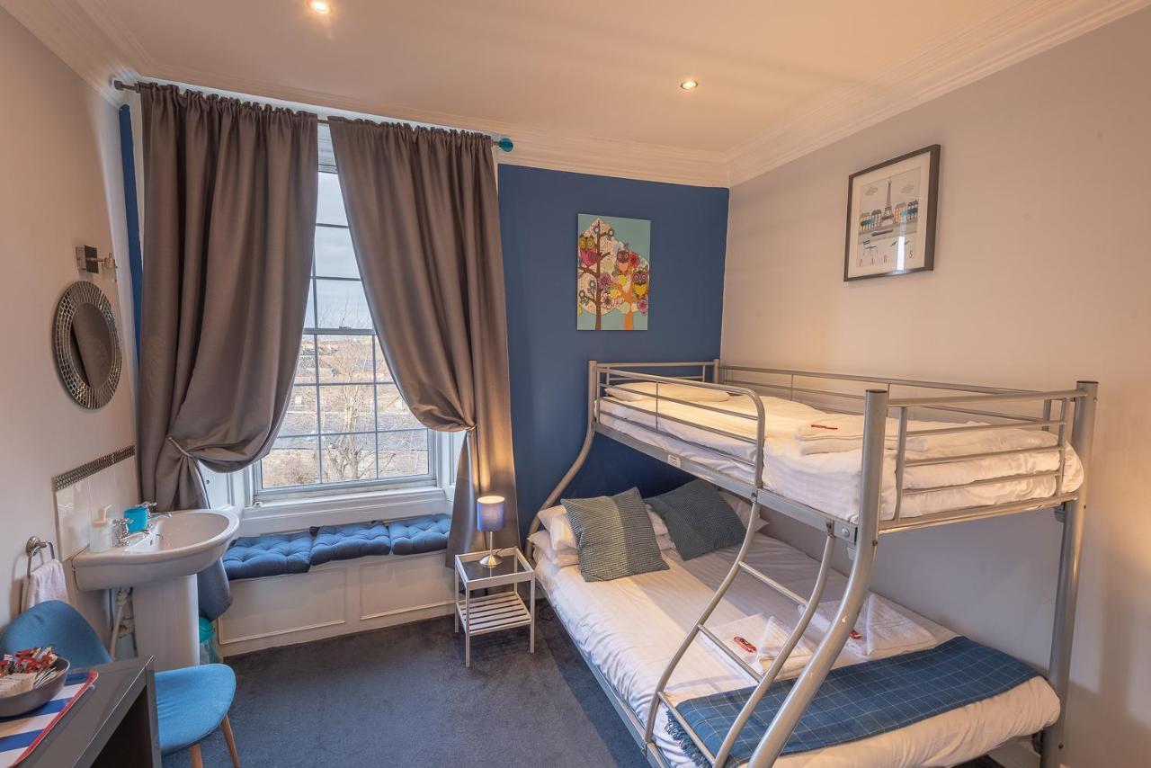 Caledonian Guest house 3*