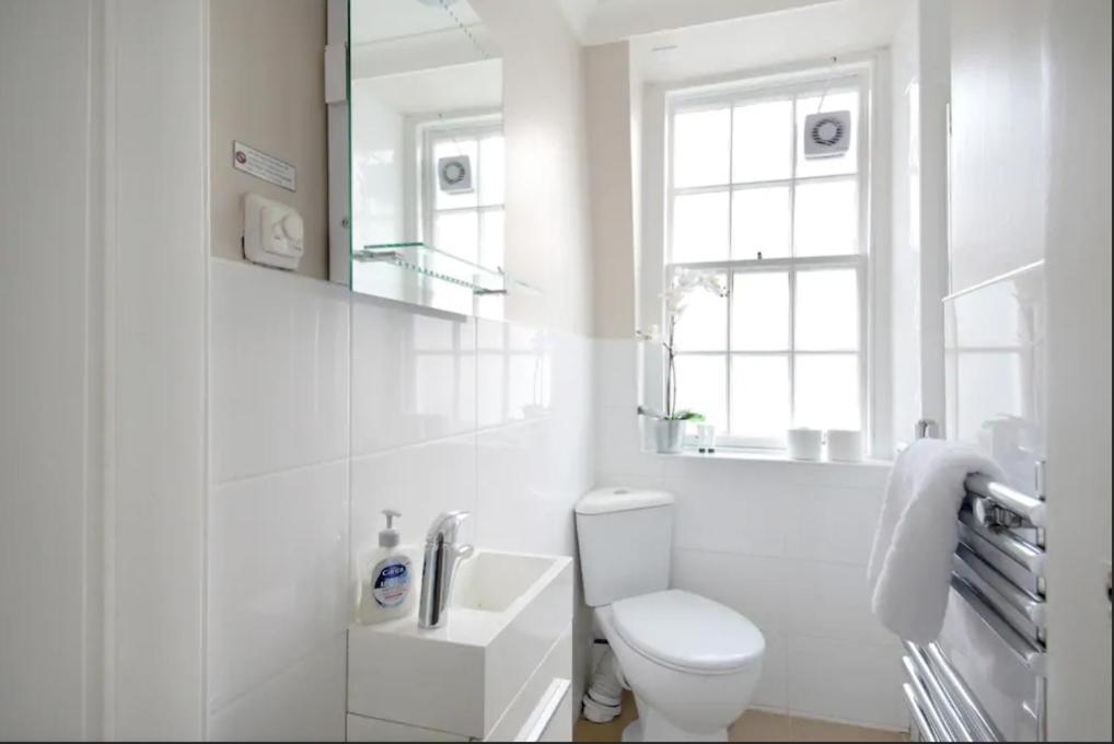 26 Queensferry Street Lane Edinburgh