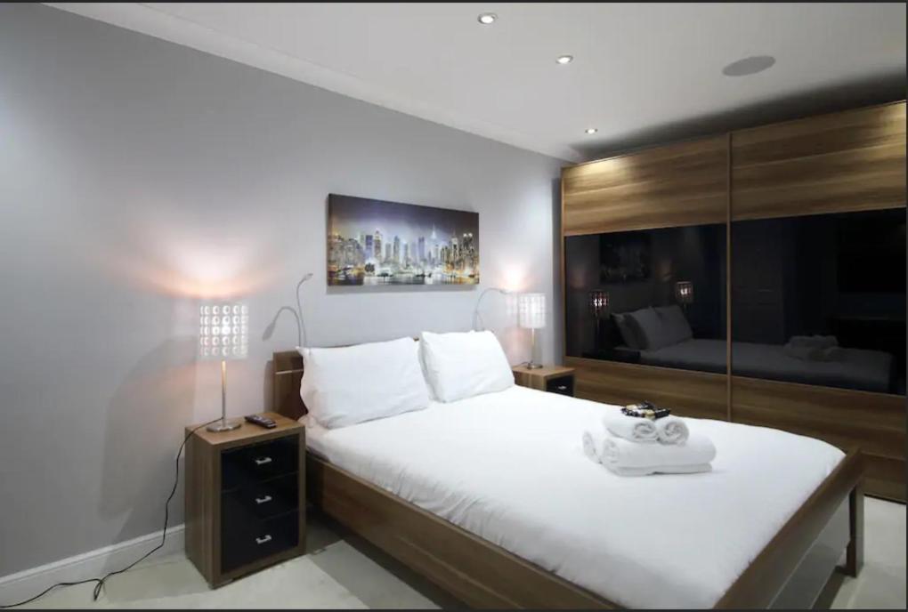 Apartment 26 Queensferry Street Lane