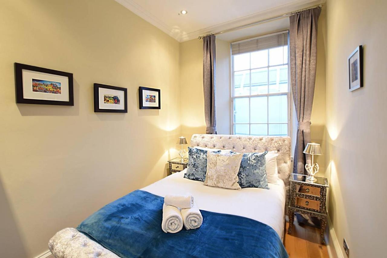 Apartment 11 York Place Edinburgh
