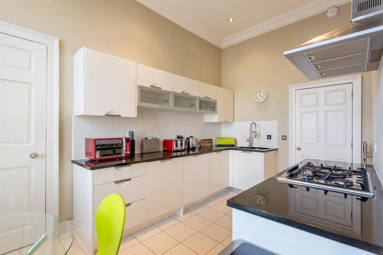 Apartment 11 York Place Edinburgh