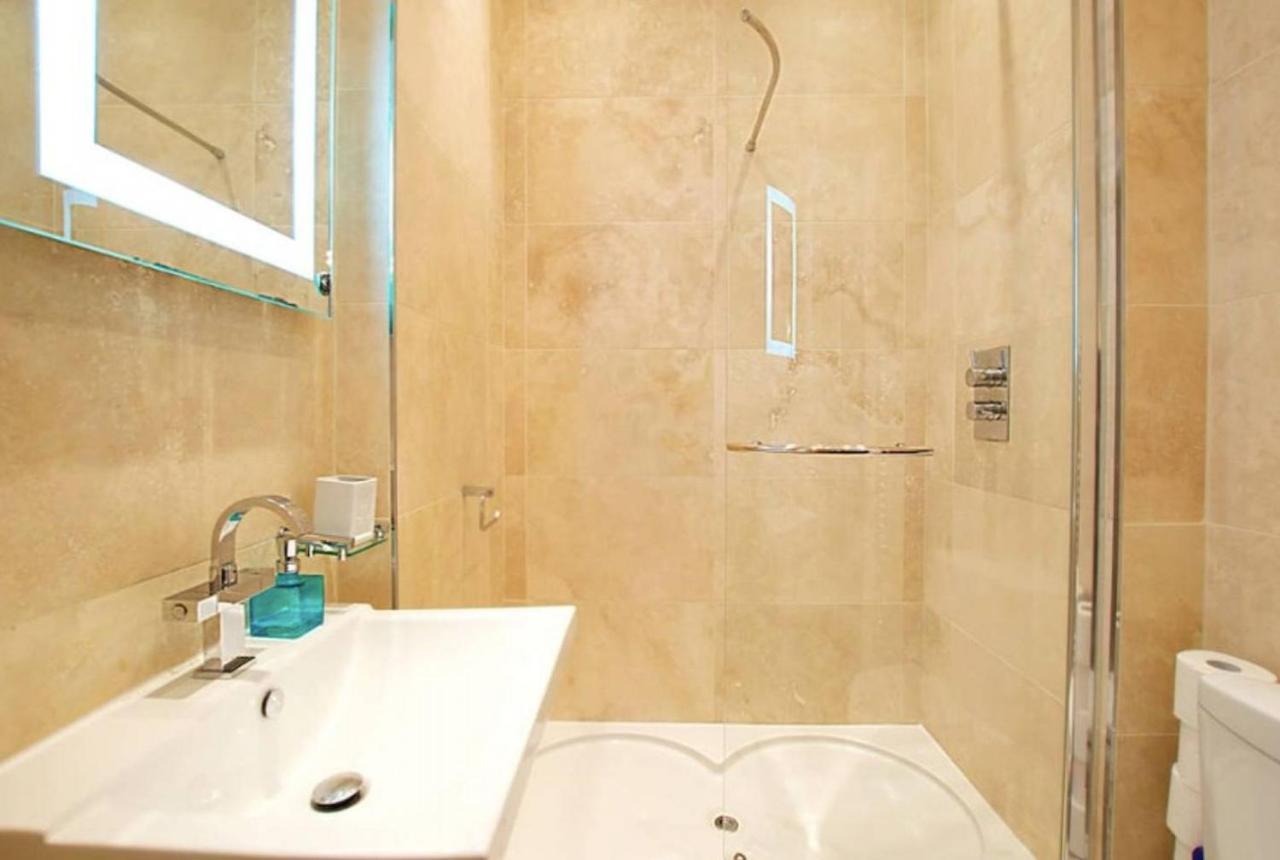 11 York Place Apartment Edinburgh