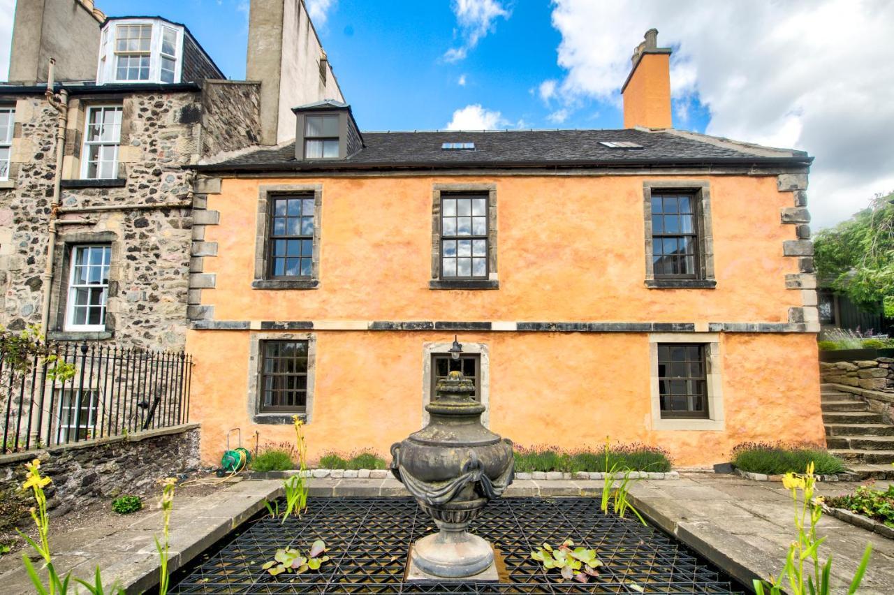 Ferienhaus Altido Rockhouse: Historic Gem - Photographer's Studio *