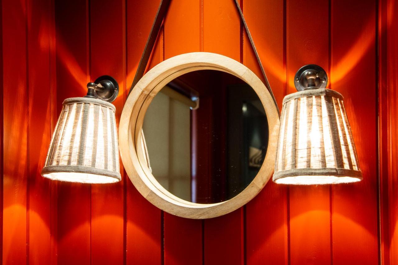 Ferienhaus Altido Rockhouse: Historic Gem - Photographer's Studio *