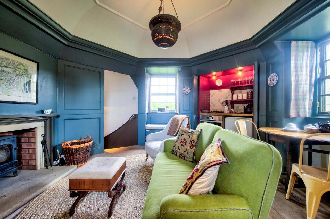 Ferienhaus Altido Rockhouse: Historic Gem - Photographer's Studio *