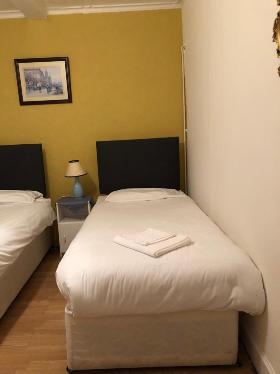 Counan Guest house Edinburgh