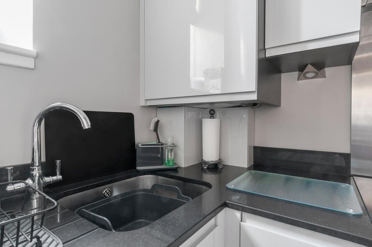 Cosy Holiday In City Centre, Rose Street
