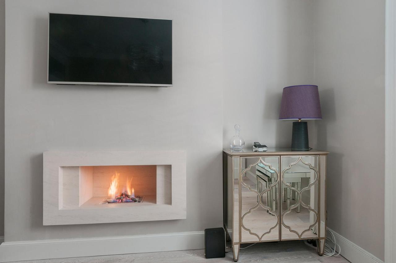 Cosy Holiday In City Centre, Rose Street Apartment Edinburgh