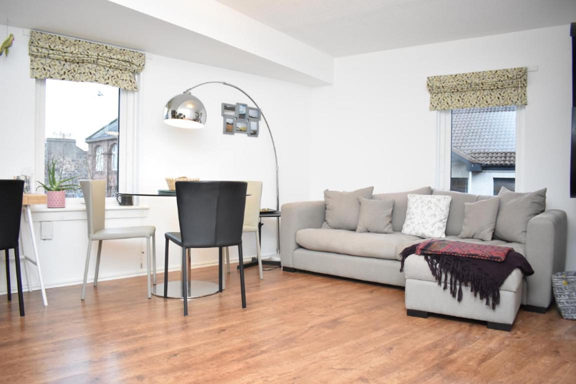 Apartment Chapel Lane - Charming Modern One Bed At The Shore! Edinburgh