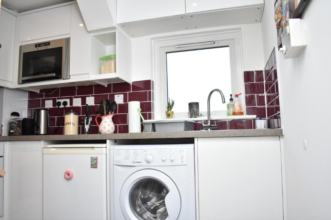 Chapel Lane - Charming Modern One Bed At The Shore! * Edinburgh