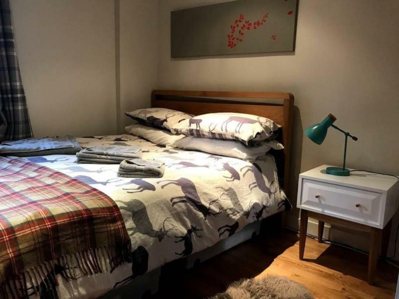 2 Bedroom In Old Town Apartment *