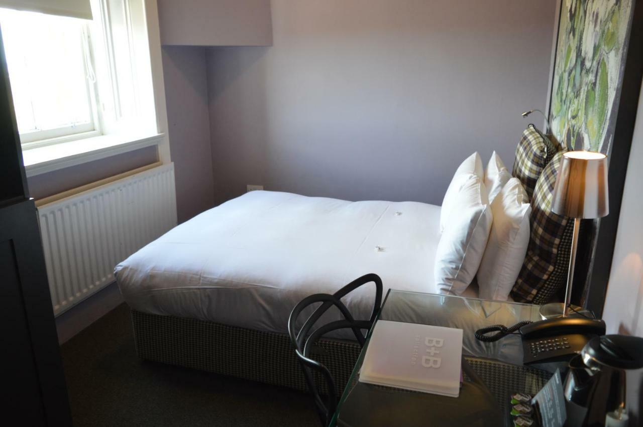 Hotel B+B Edinburgh 4*