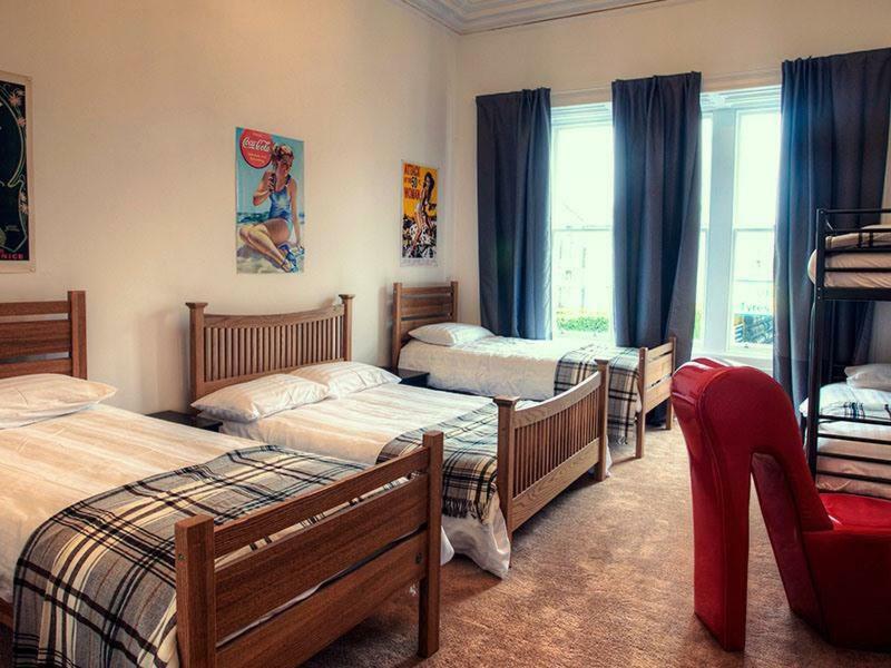 Strathearn Group * Edinburgh