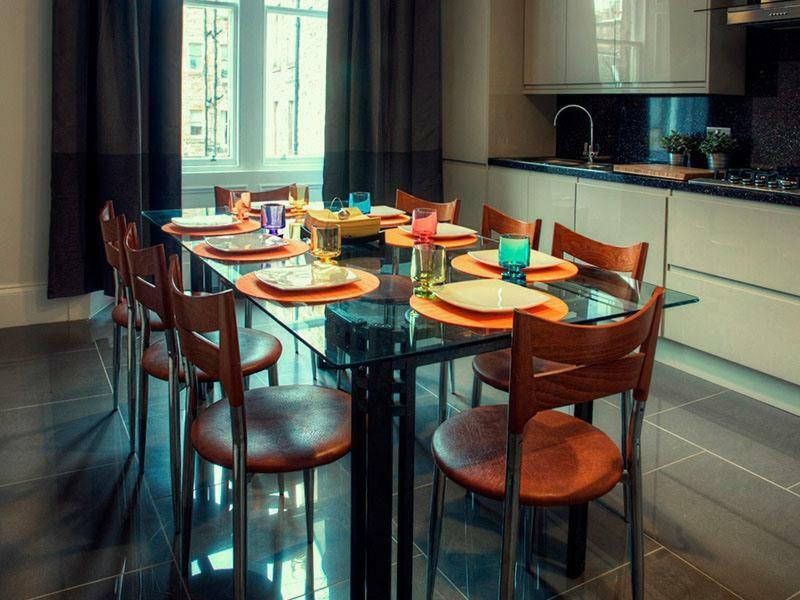 Strathearn Group Apartment Edinburgh