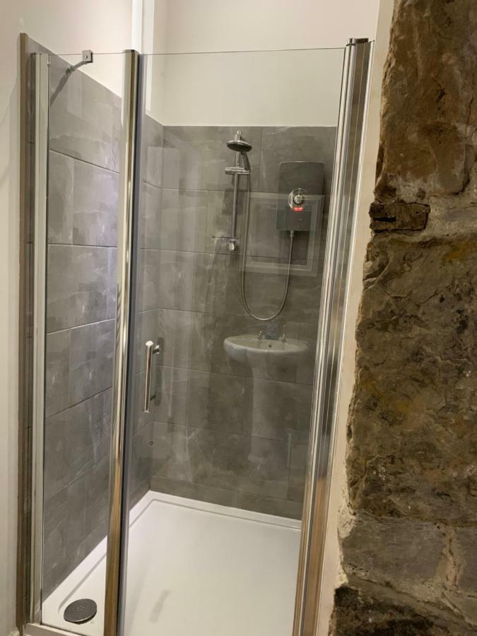 Royal Mile By The Castle Aparthotel 5*