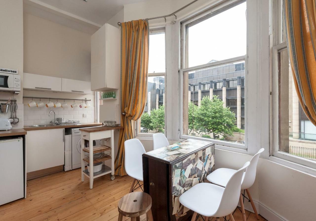 The Dundas Street No.2 Apartment *