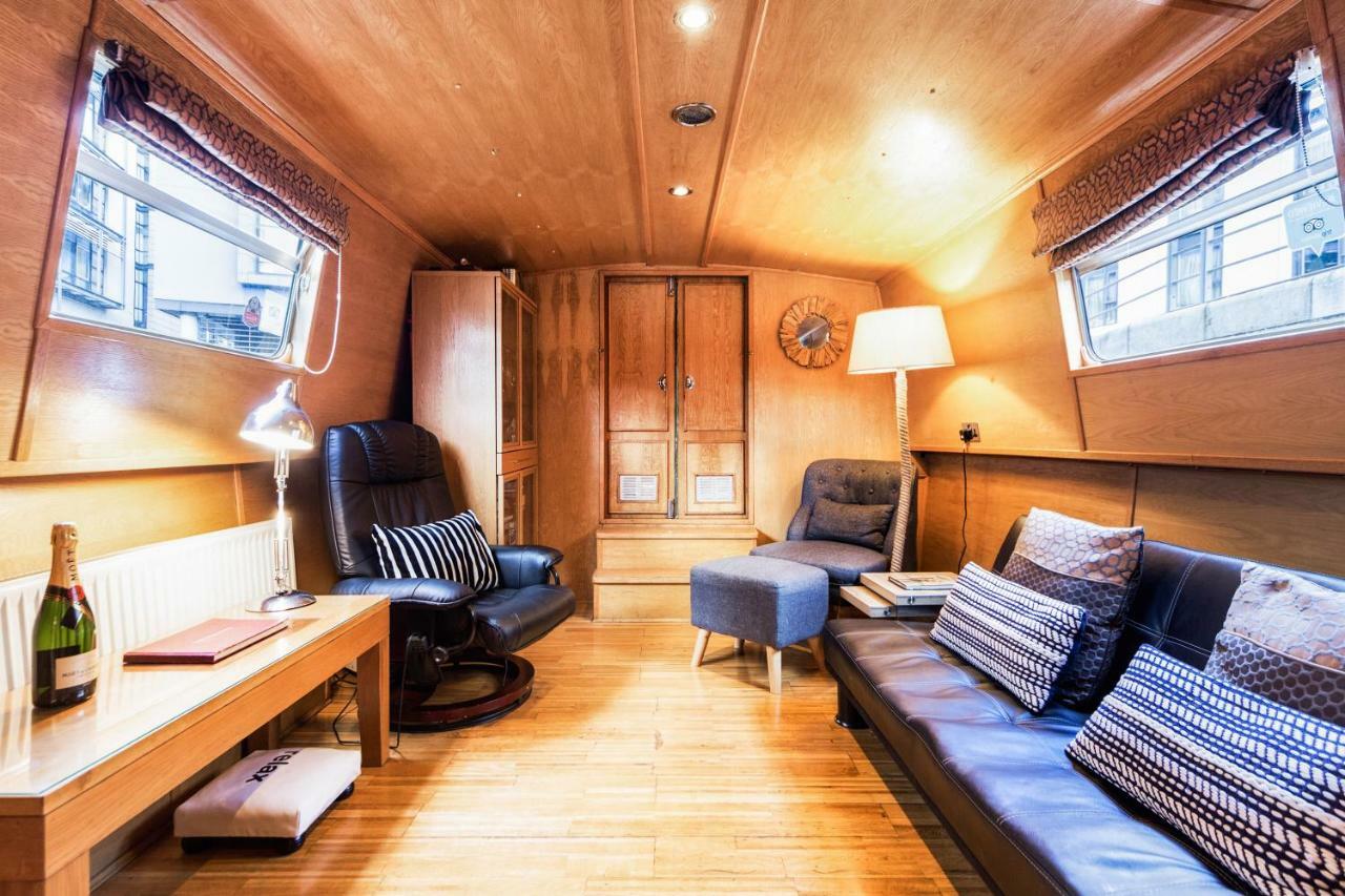 Botel - Houseboats EDI