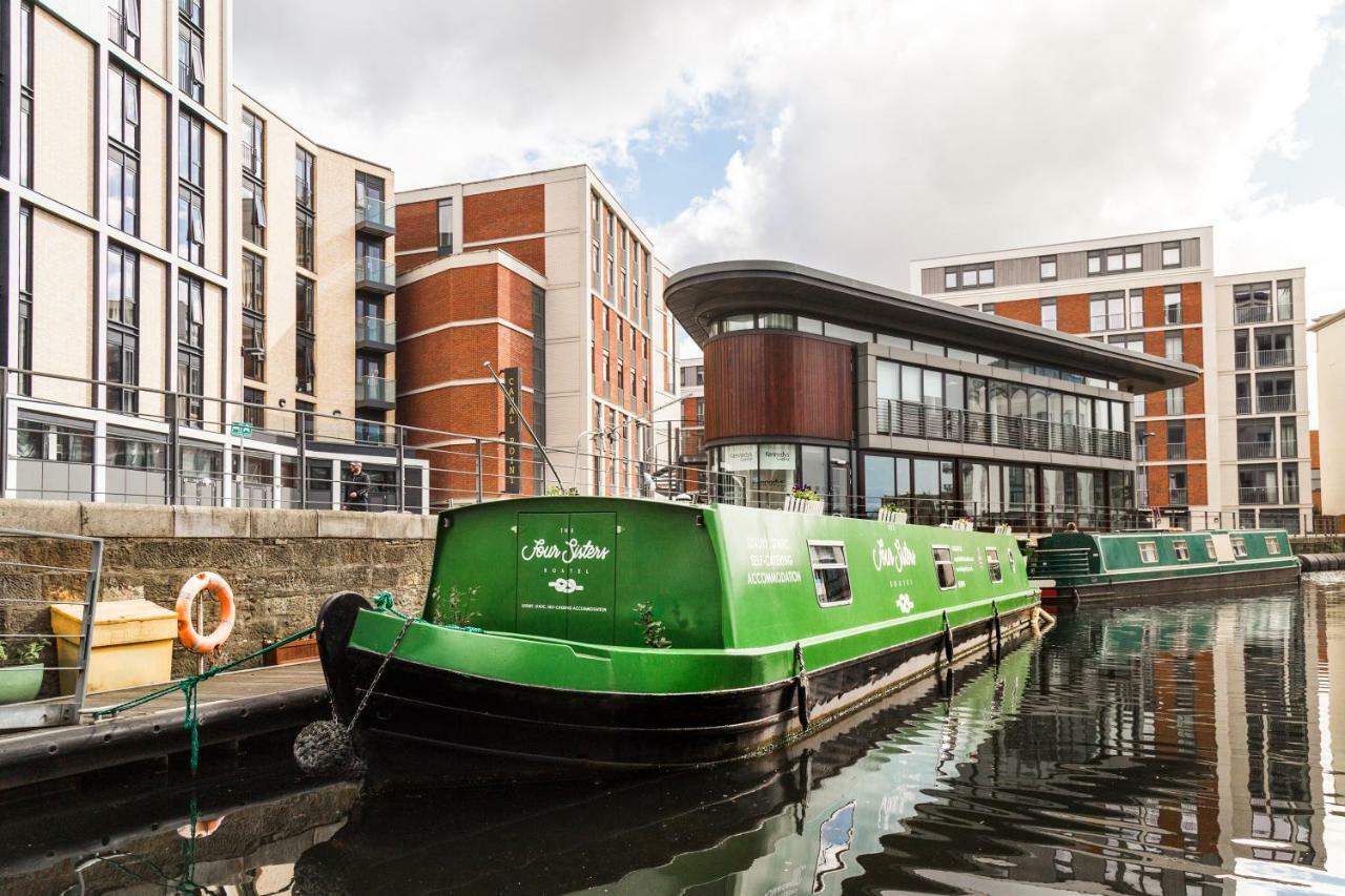 Botel - Houseboats EDI