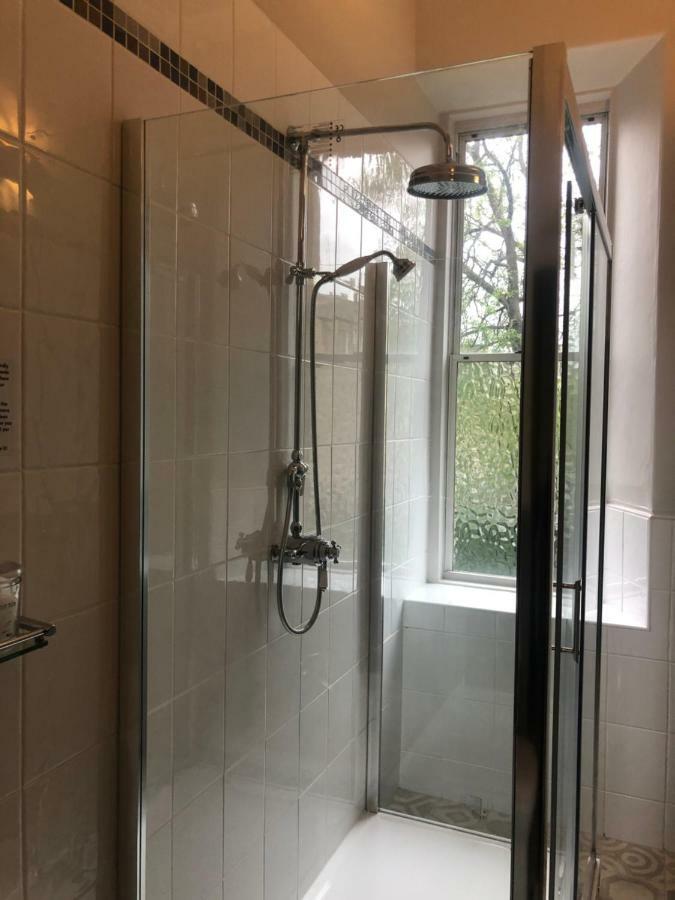 Hillside Luxury Apartment * Edinburgh