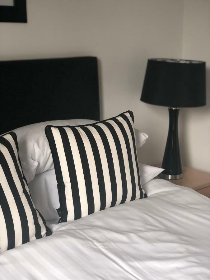 Oakhill Apartment *