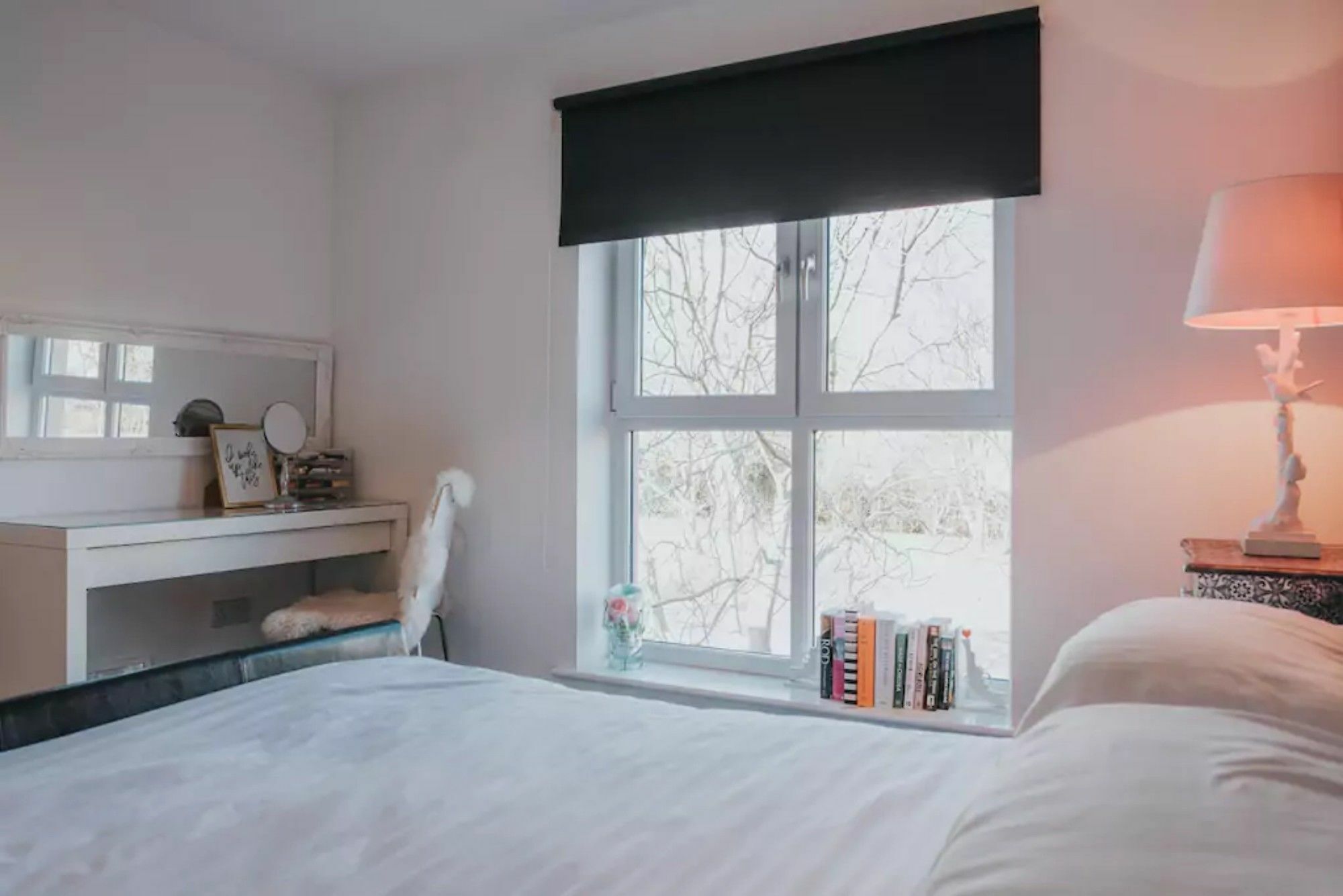Spacious Flat Near Murrayfield - Sleeps 4 * Edinburgh