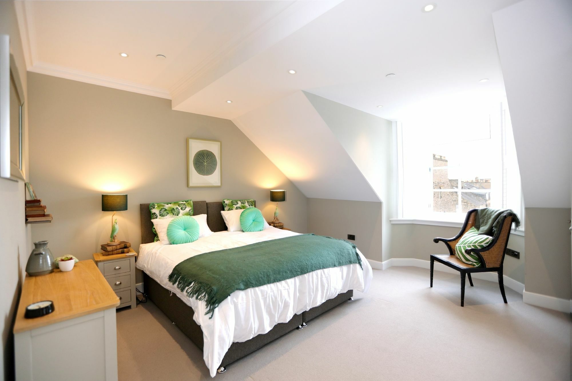 Element Apartment *