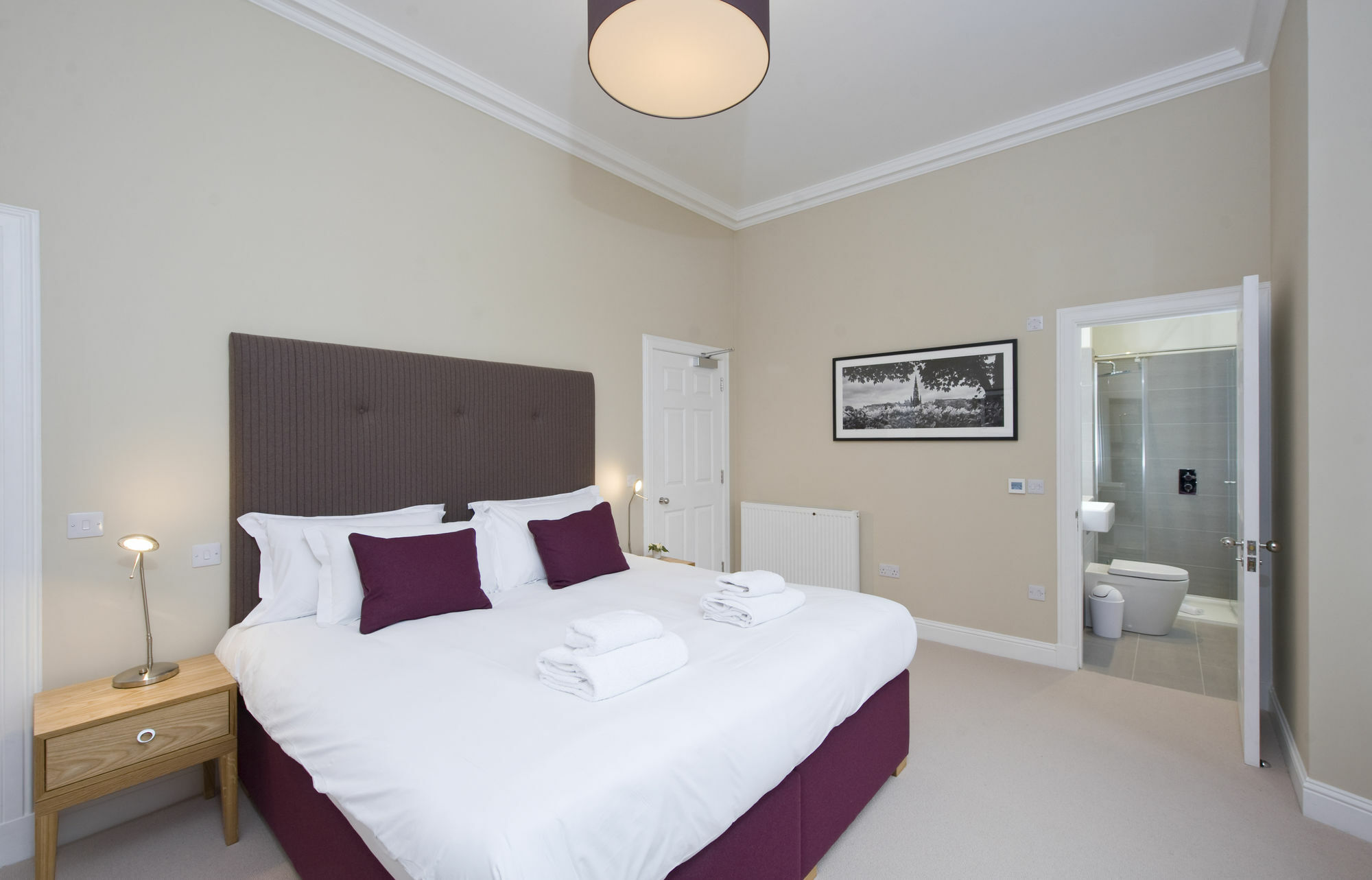 Apartment Destiny Scotland - Princes St Edinburgh