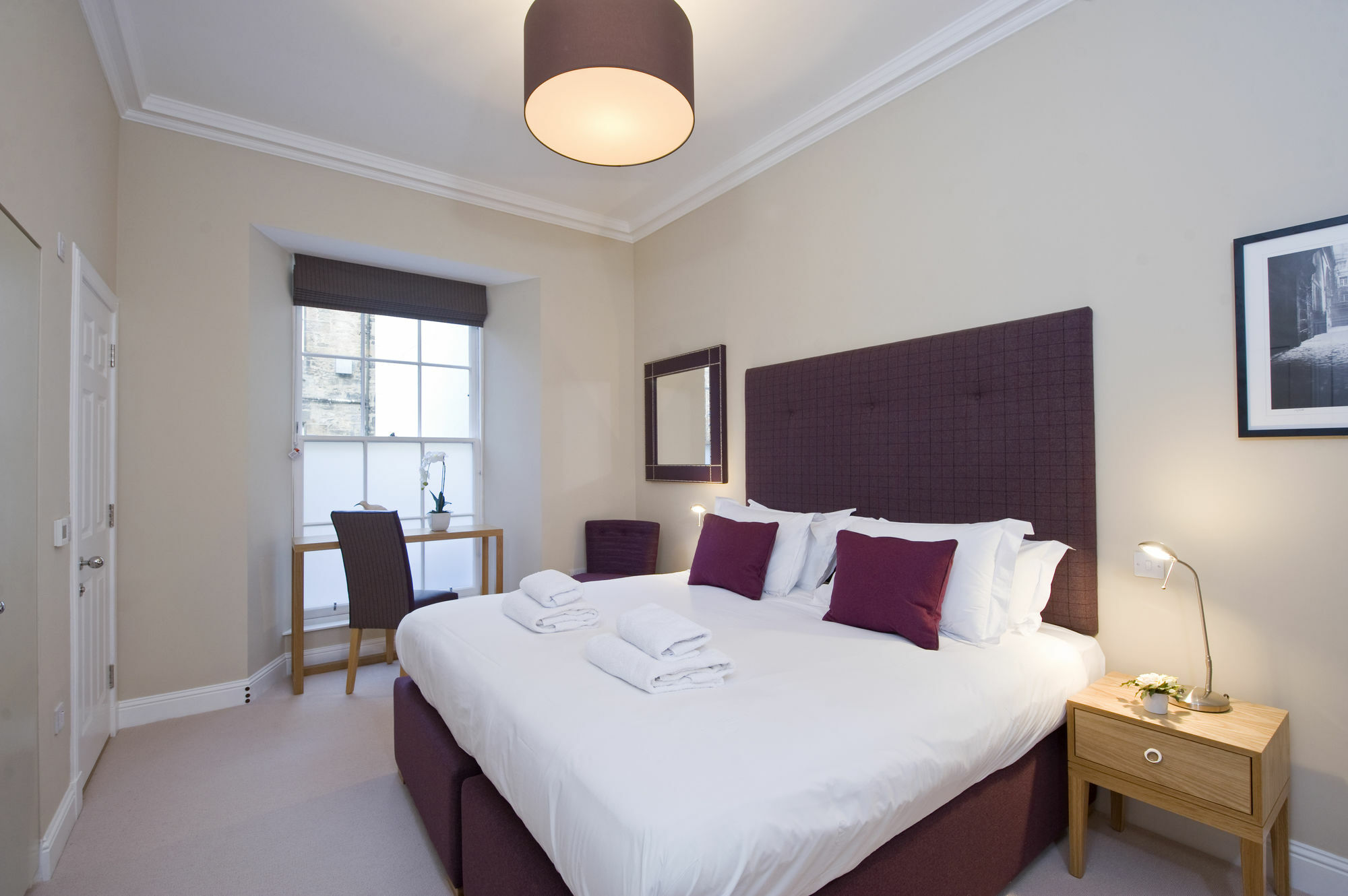 Destiny Scotland - Princes St Apartment