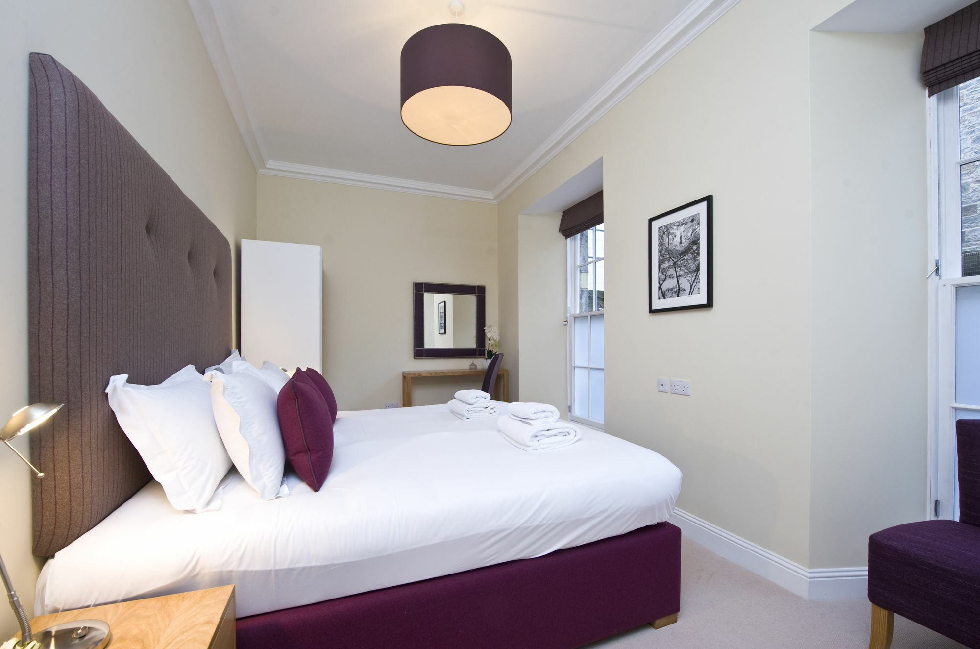 Destiny Scotland - Princes St Apartment Edinburgh