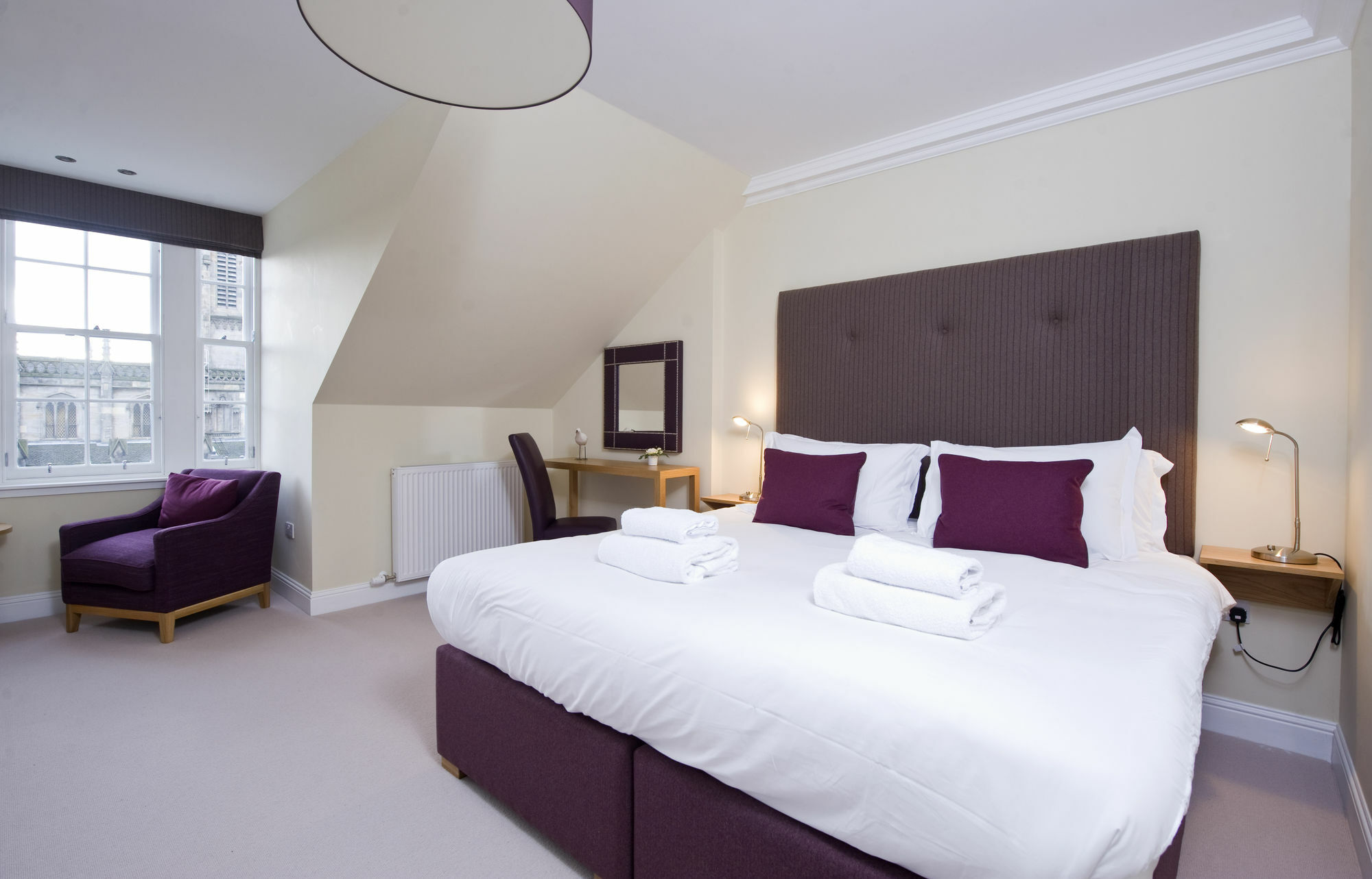 Destiny Scotland - Princes St Apartment *